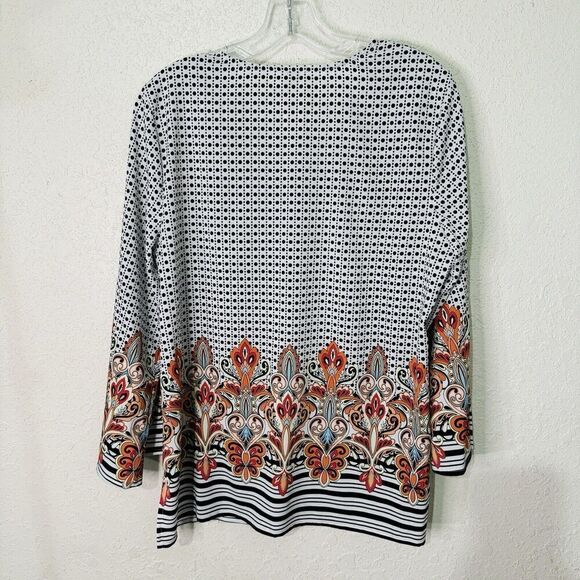 Chicos Women Mixed Print Criss Cross V Neck Top Bell Sleeve Size 1 - Picture 2 of 6